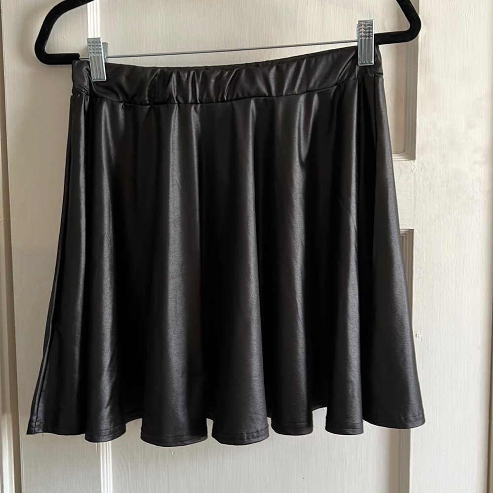 Boohoo shiny black skater skirt
